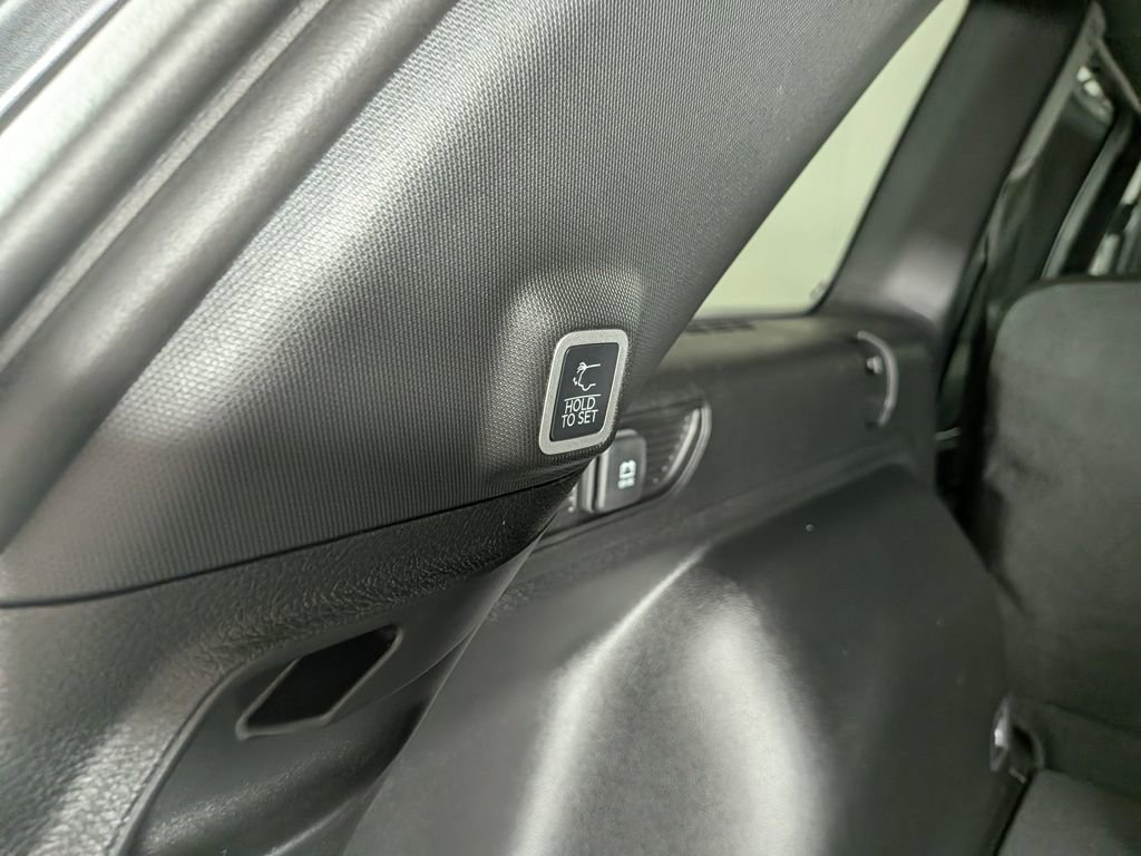 New 2025 Jeep Grand Cherokee Limited w/ Luxury Tech Group II image 11