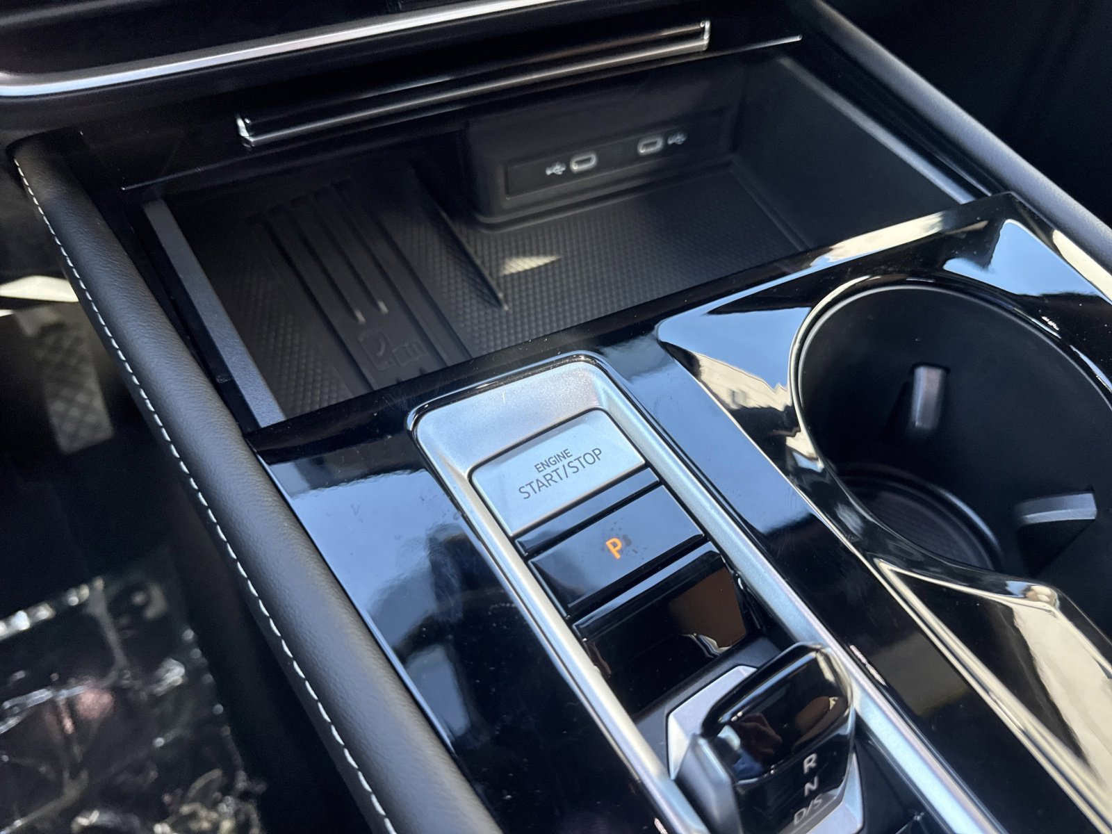 New 2026 Volkswagen Atlas Cross Sport SEL image 24