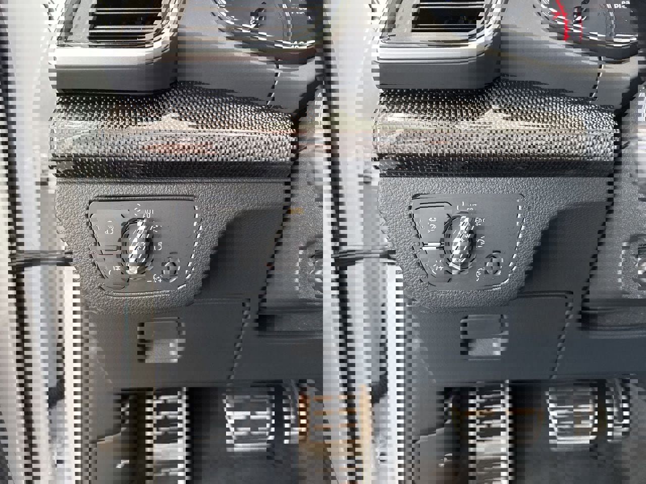 Used 2024 Audi SQ5 Premium image 33