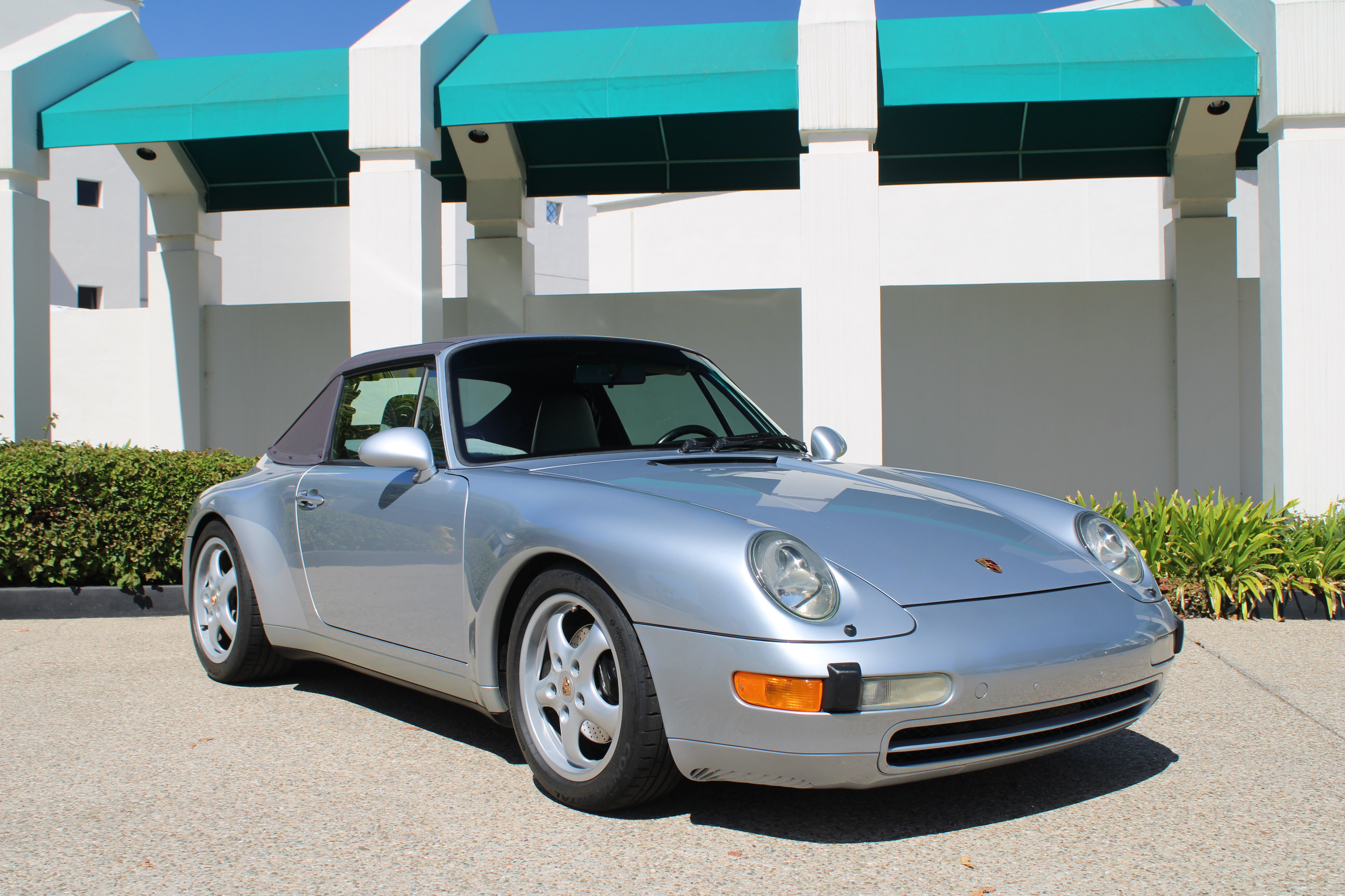Used 1996 Porsche 911 Cabriolet image 9