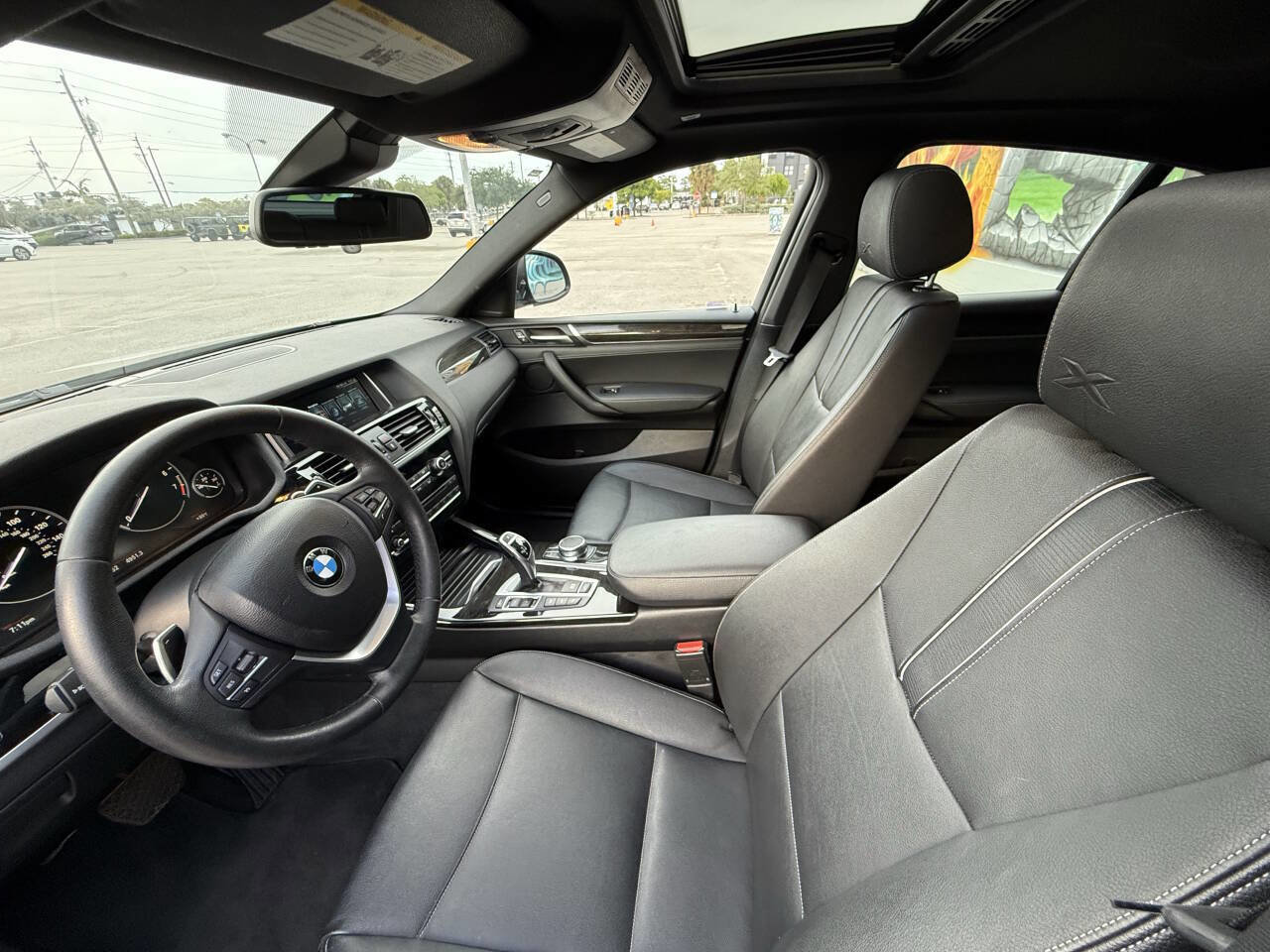 Used 2018 BMW X4 xDrive28i image 9