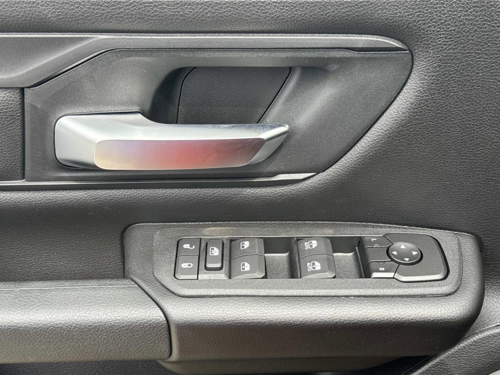 New 2026 RAM 1500 Express RWD image 19