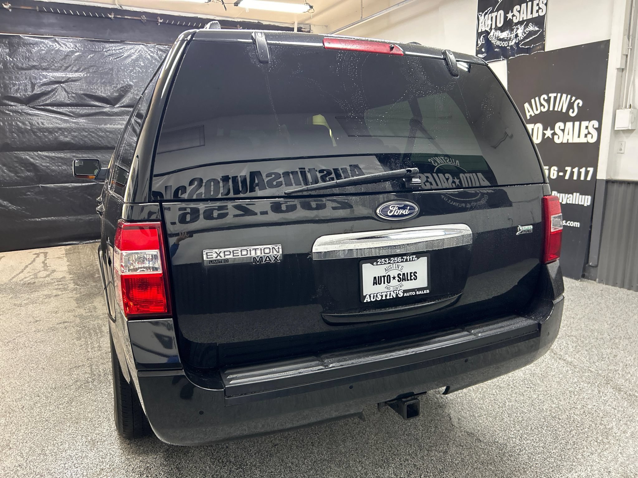 Used 2013 Ford Expedition Max Limited AWD/4WD image 5