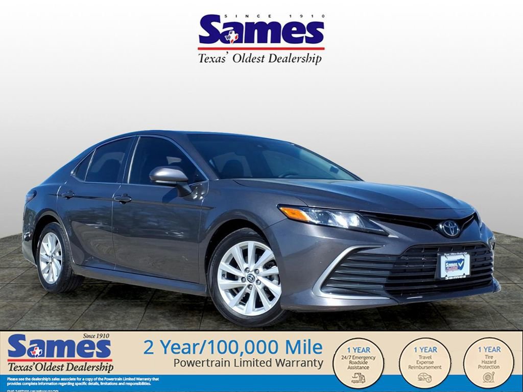Used 2023 Toyota Camry LE image 1