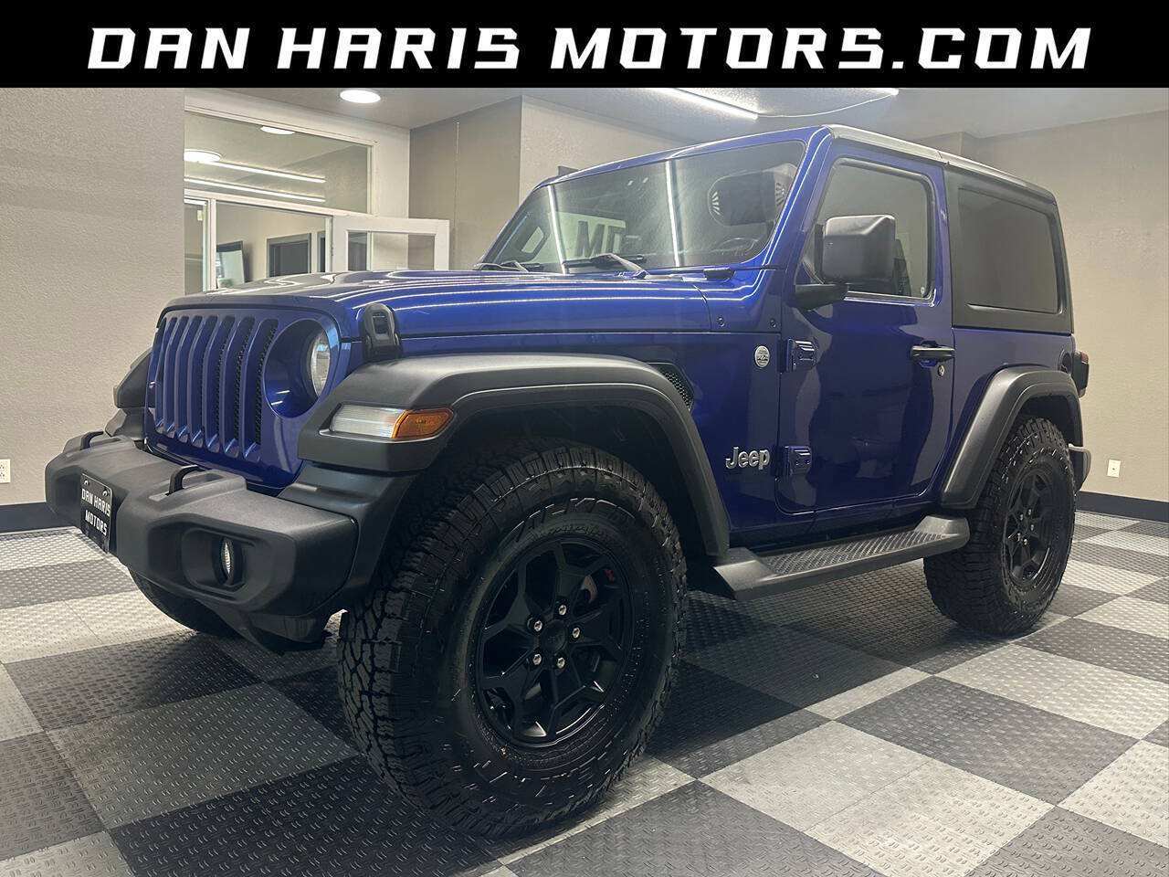 Used 2018 Jeep Wrangler Sport AWD/4WD image 1