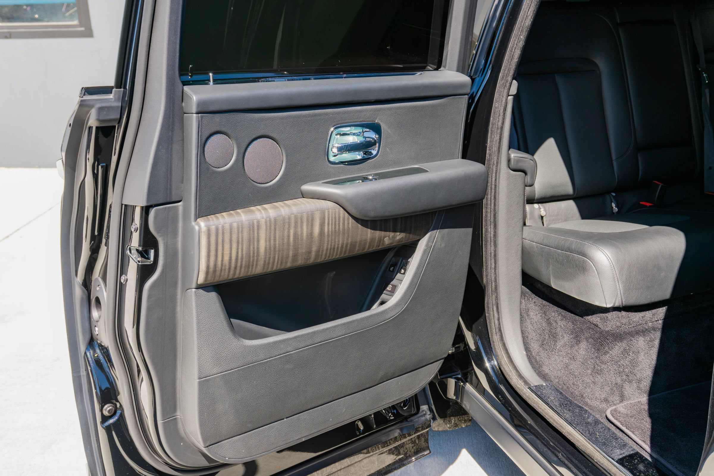 Used 2019 Rolls-Royce Cullinan AWD/4WD image 59