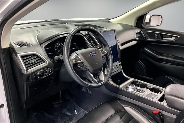Used 2023 Ford Edge SEL w/ Convenience Package AWD/4WD image 16