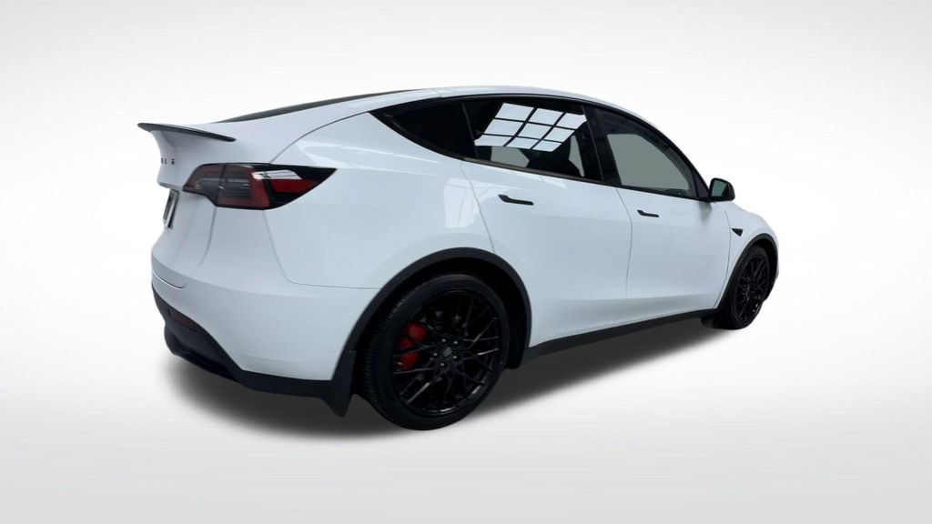 Used 2021 Tesla Model Y Performance AWD/4WD image 8