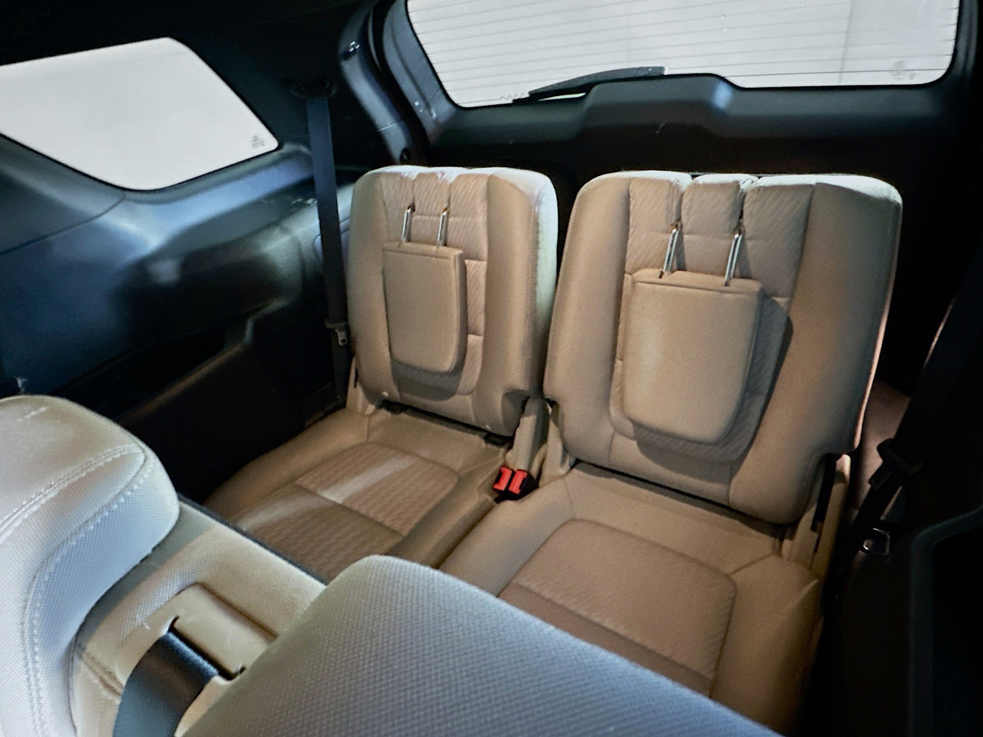 Used 2018 Ford Explorer FWD image 27