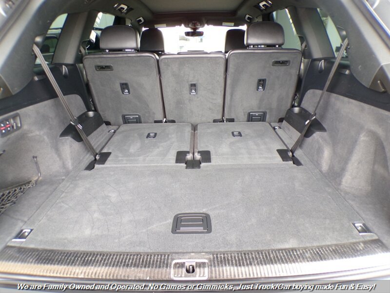 Used 2018 Audi Q7 3.0T Prestige w/ Prestige Package AWD/4WD image 47