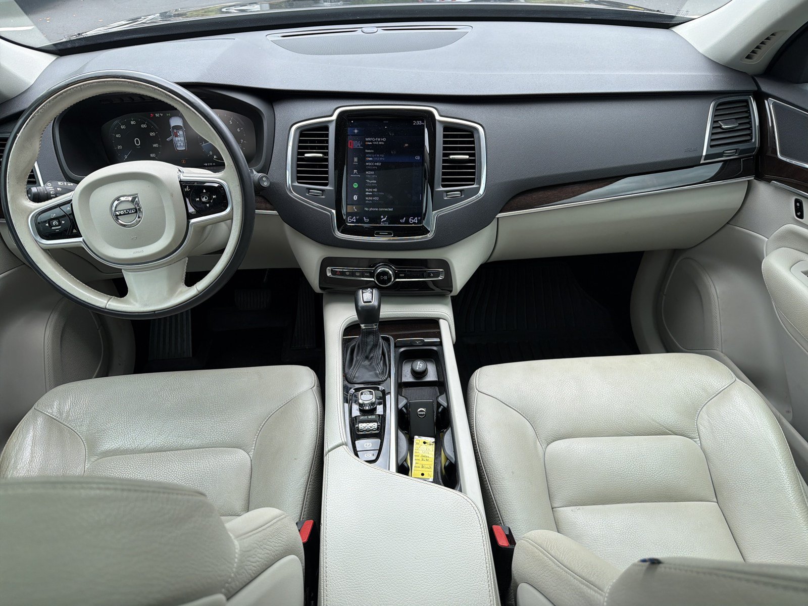 Used 2019 Volvo XC90 T6 Momentum w/ Protection Package AWD/4WD image 35