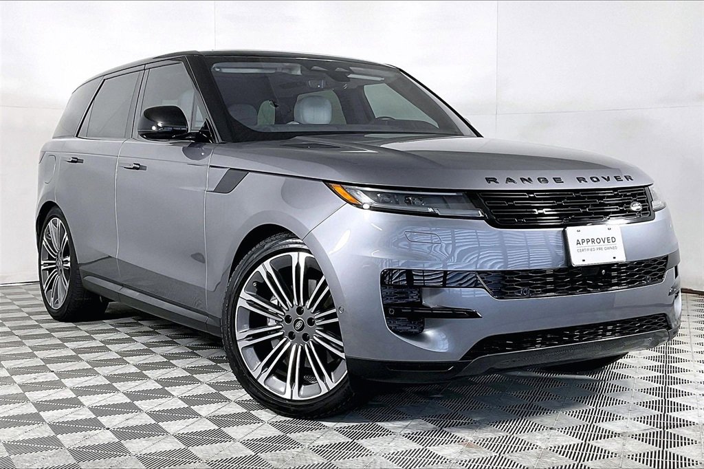 Used 2023 Land Rover Range Rover Sport SE image 12