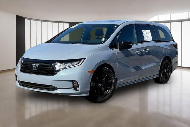 Used 2024 Honda Odyssey Sport image 1