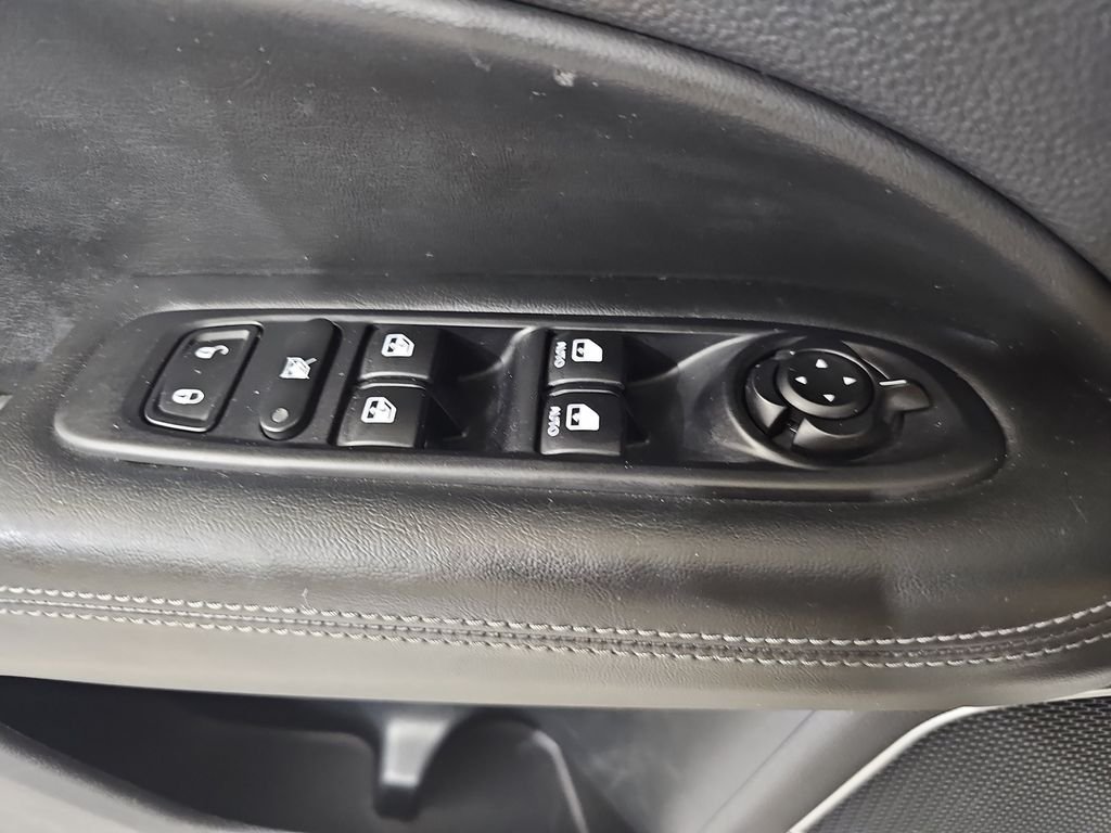 Used 2020 Jeep Compass High Altitude AWD/4WD image 30