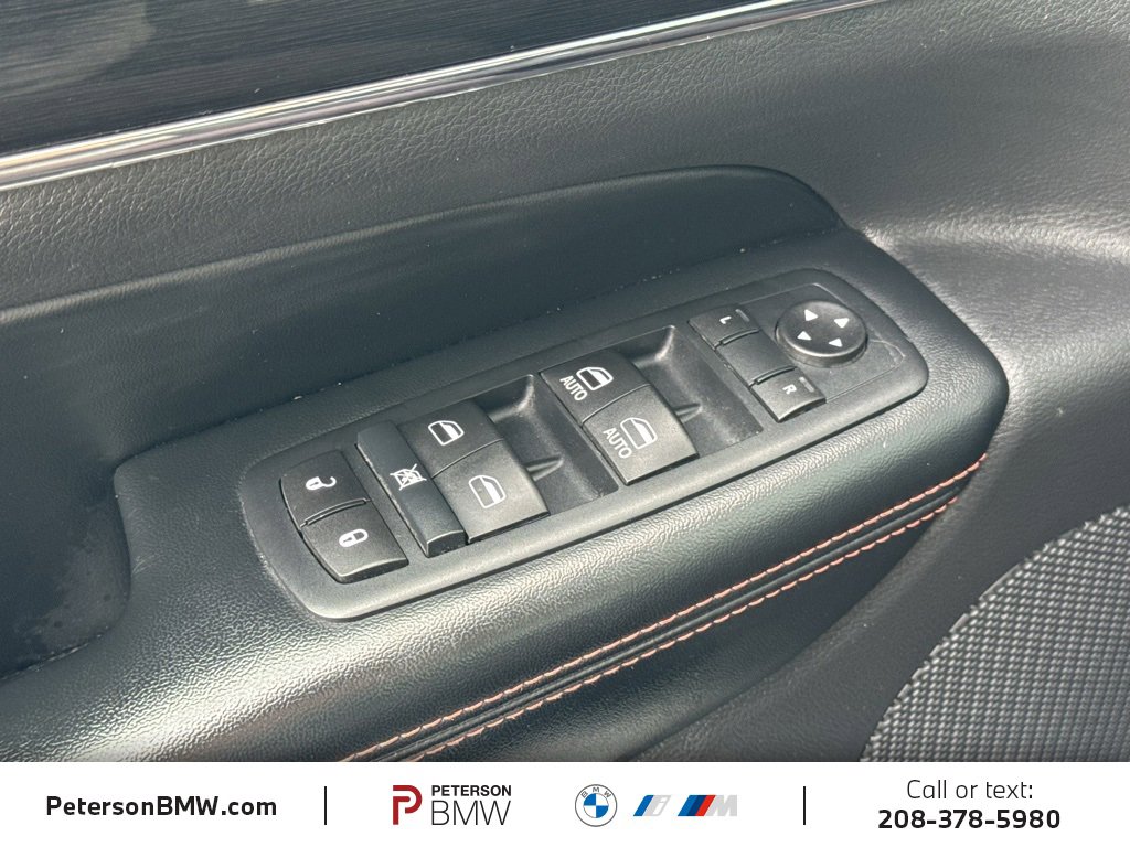 Used 2016 Jeep Grand Cherokee Limited 75th Anniversary image 26