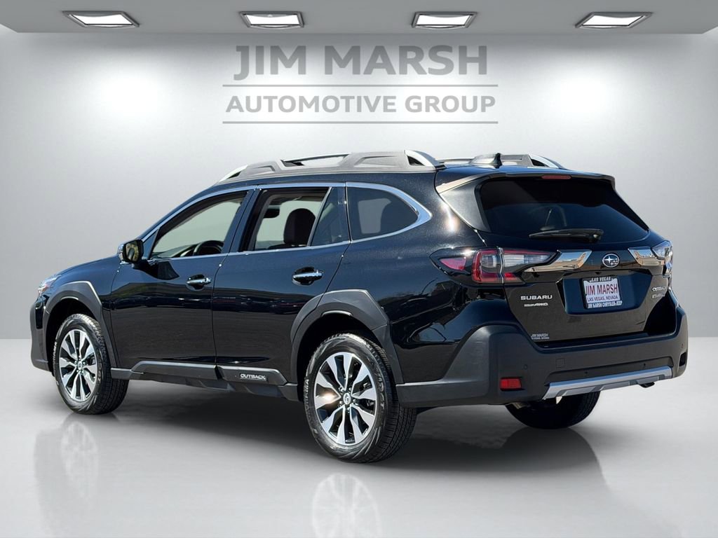Used 2023 Subaru Outback Touring XT w/ Tech Package 3 AWD/4WD image 4
