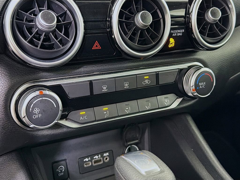 Used 2024 Nissan Sentra SV image 18