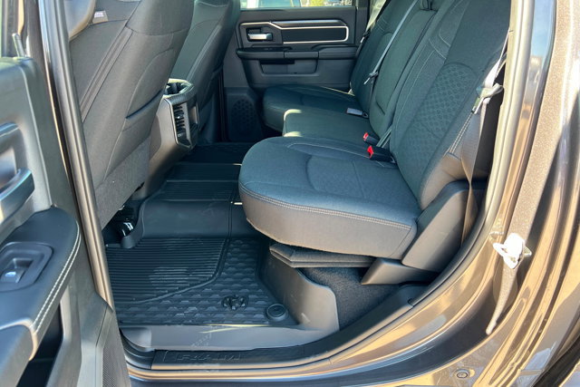 New 2026 RAM 2500 Big Horn AWD/4WD image 21