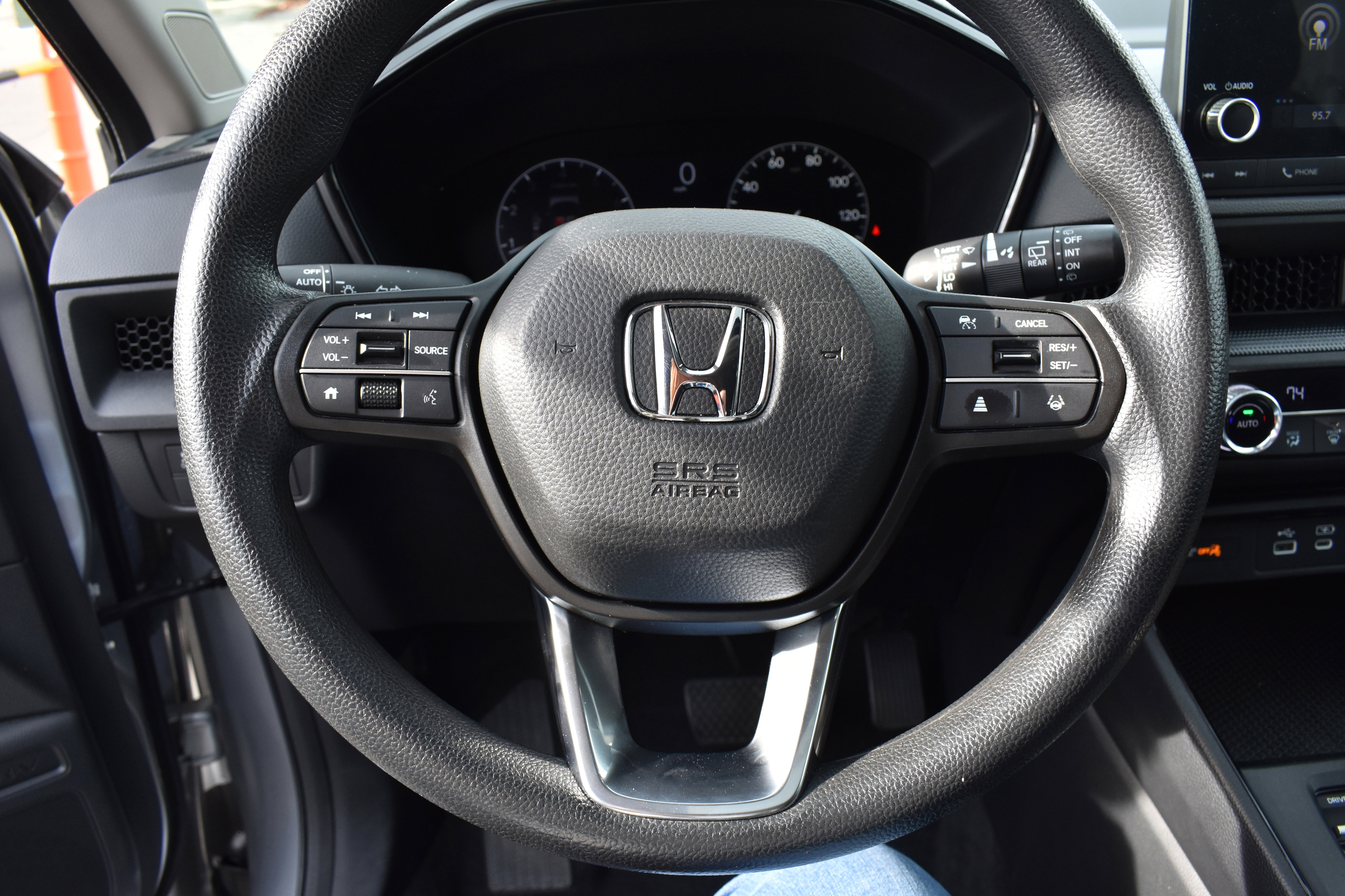 Used 2023 Honda CR-V EX image 13