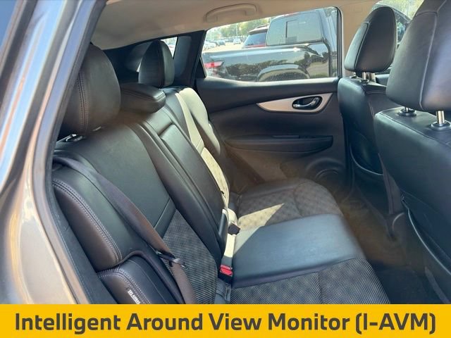 Used 2020 Nissan Rogue Sport SV w/ Technology Package FWD image 18