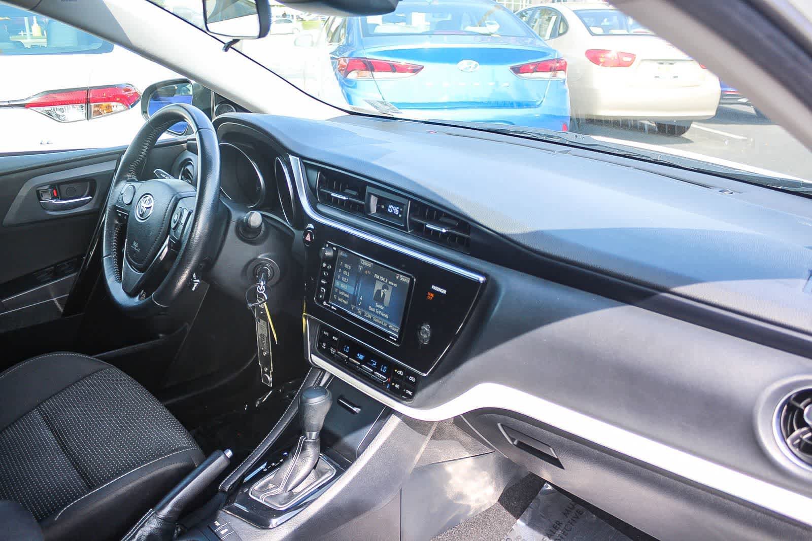 Used 2018 Toyota Corolla iM w/ Carpet Mat Package (TMS) image 22