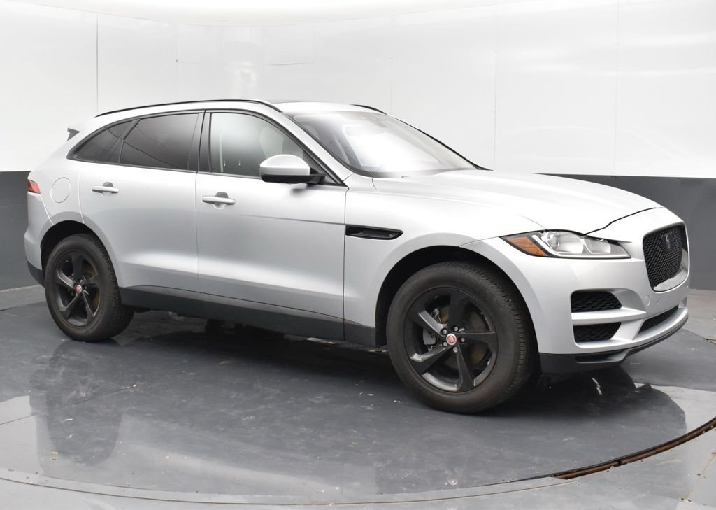 Used 2019 Jaguar F-PACE Premium AWD/4WD image 10