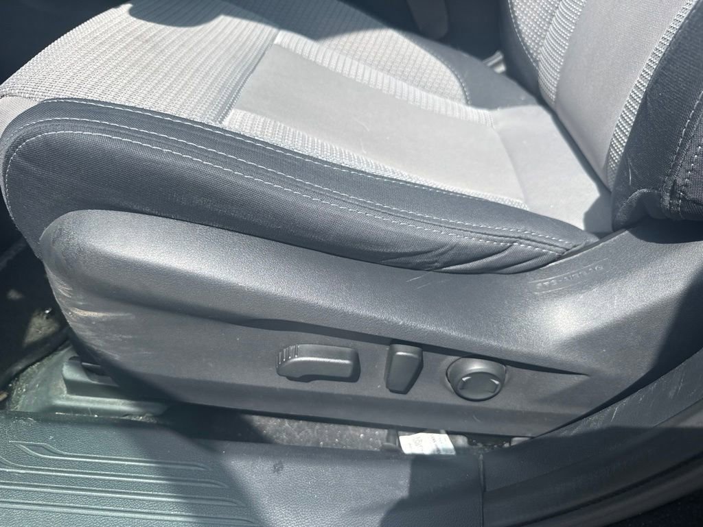 Used 2022 Subaru Outback Premium AWD/4WD image 10