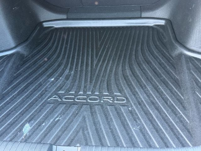Certified 2023 Honda Accord EX image 17