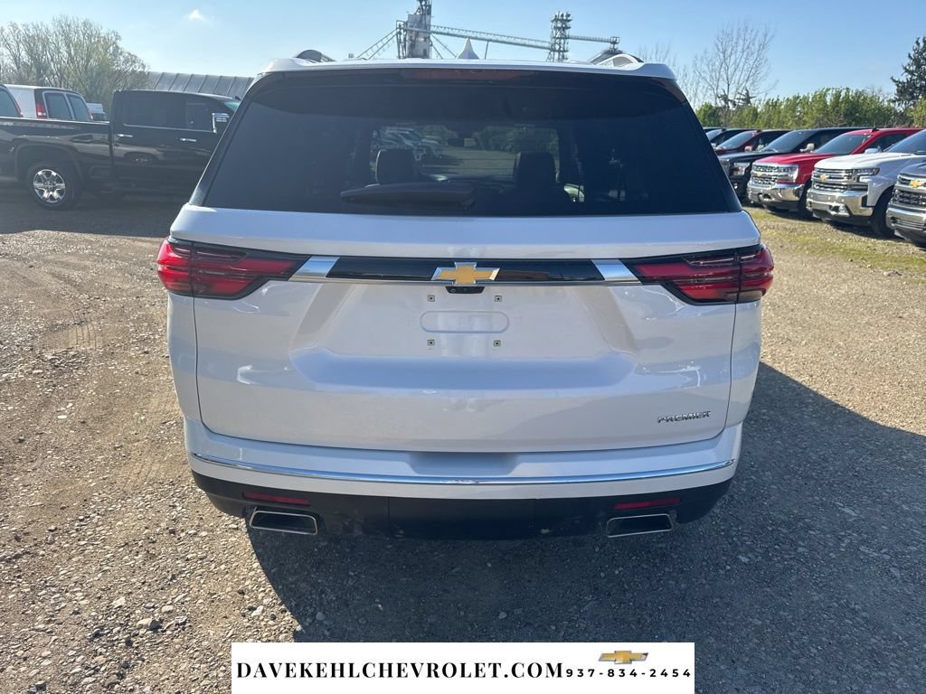 Used 2023 Chevrolet Traverse Premier AWD/4WD image 4