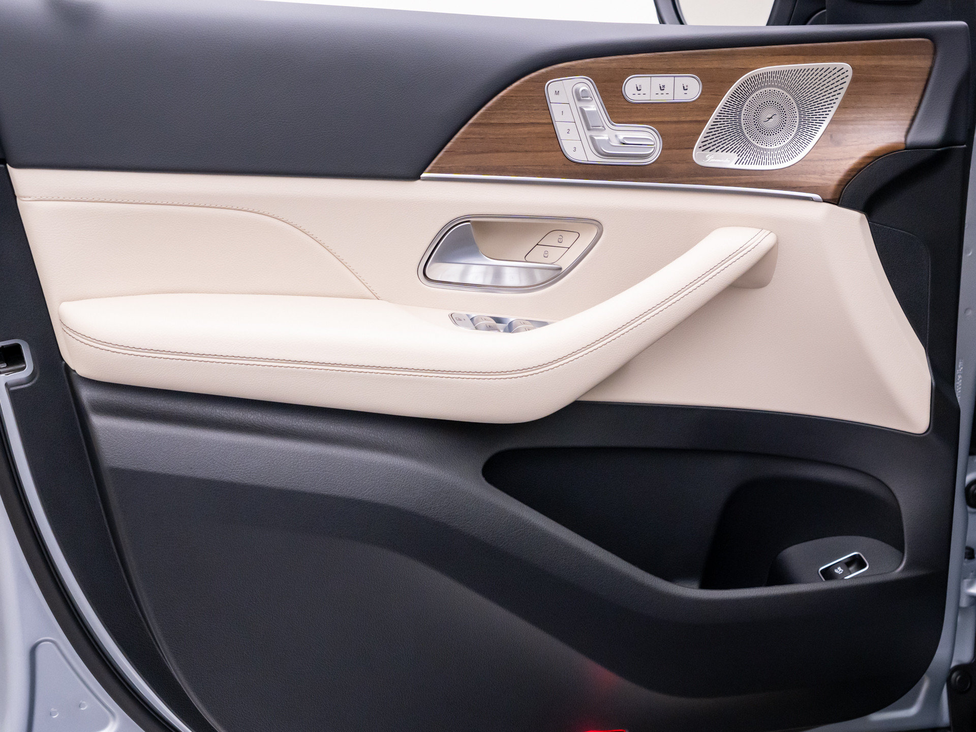 New 2026 Mercedes-Benz GLE 350 4MATIC image 14