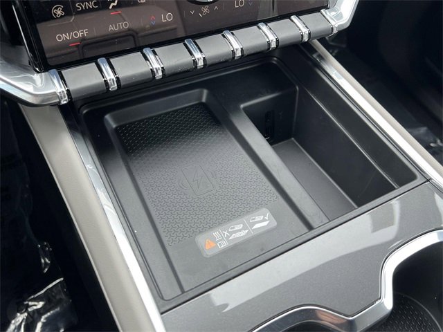 New 2025 GMC Acadia Elevation image 19