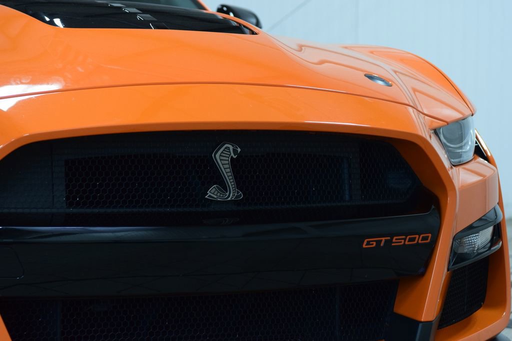 Used 2021 Ford Mustang Shelby GT500 w/ Technology Package RWD image 11