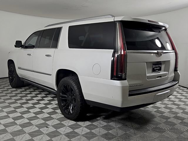Used 2018 Cadillac Escalade ESV Premium Luxury AWD/4WD image 6