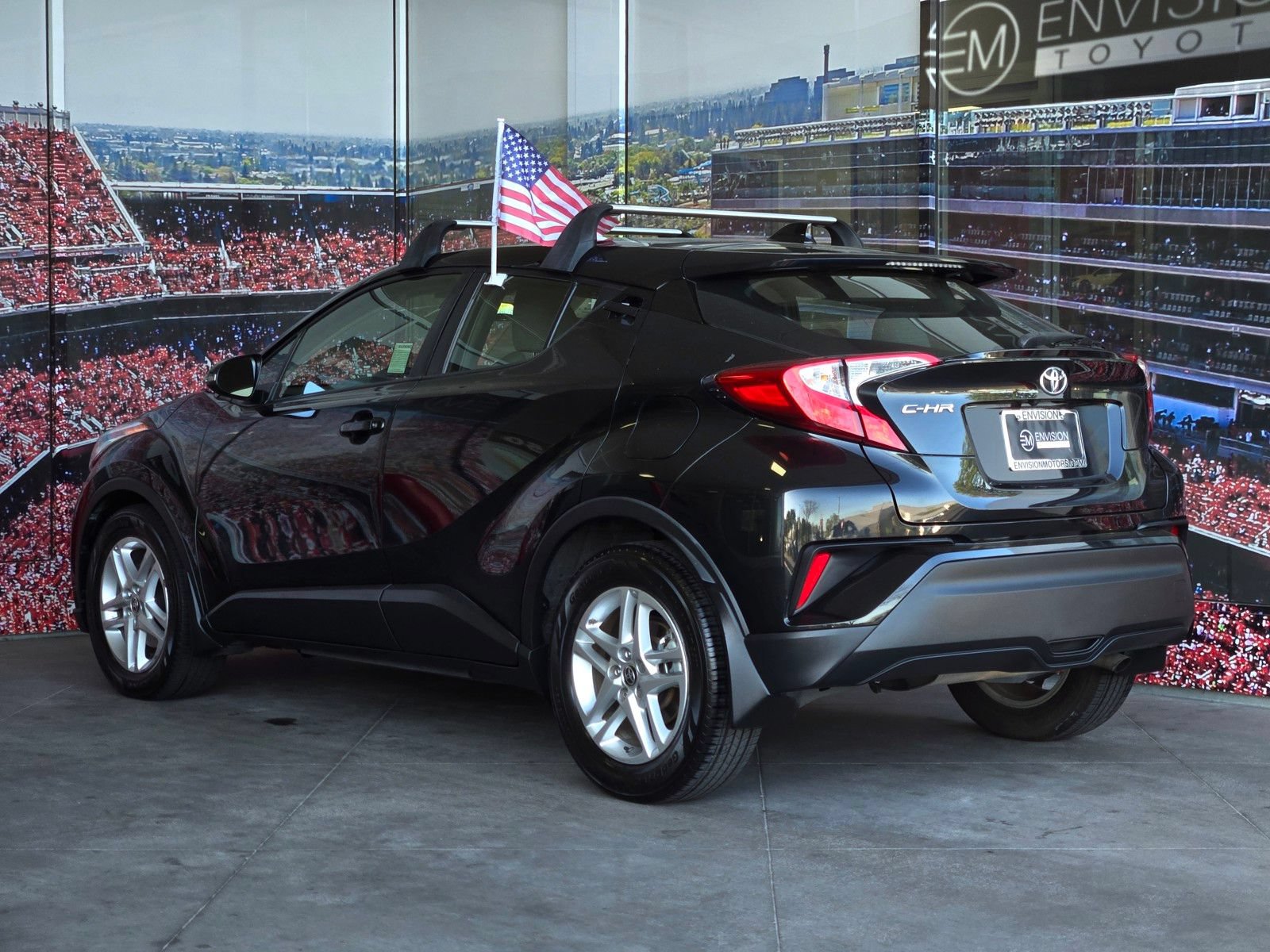 Certified 2020 Toyota C-HR LE FWD image 6