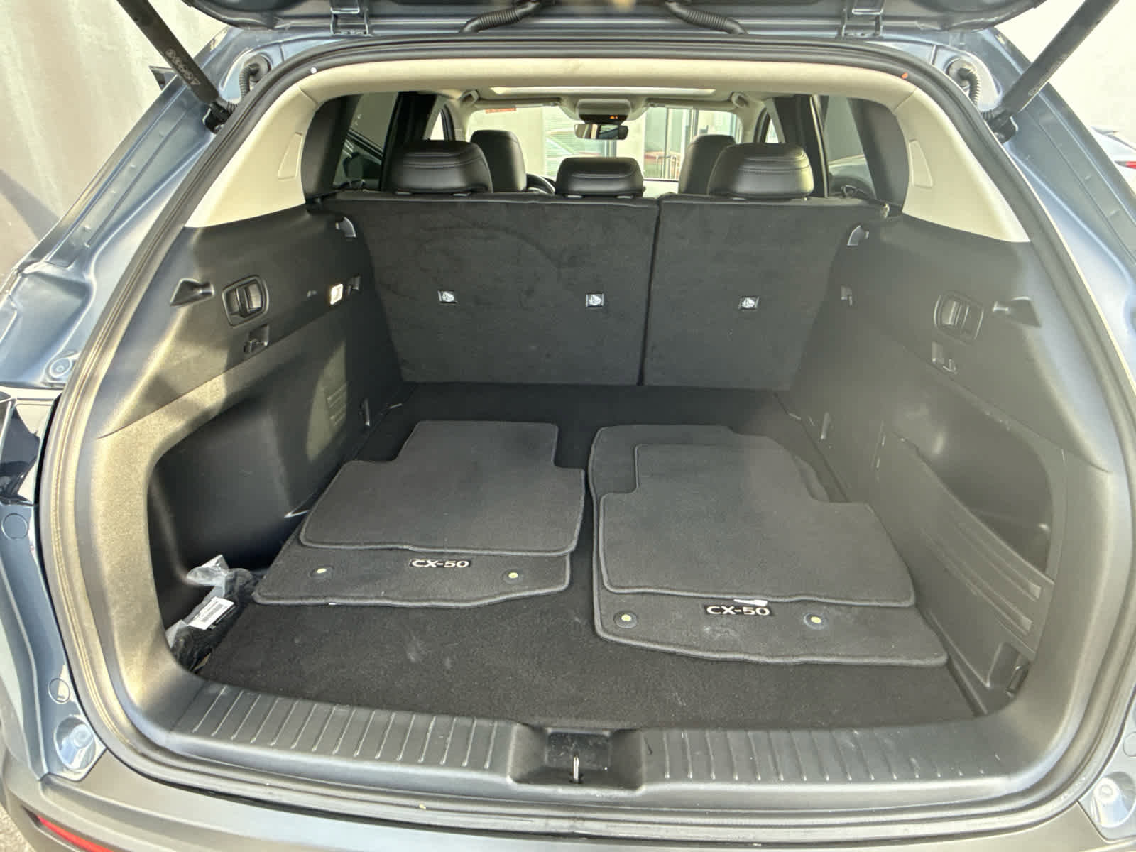 Certified 2025 MAZDA CX-50 AWD 2.5 Hybrid w/ Cargo Package image 21