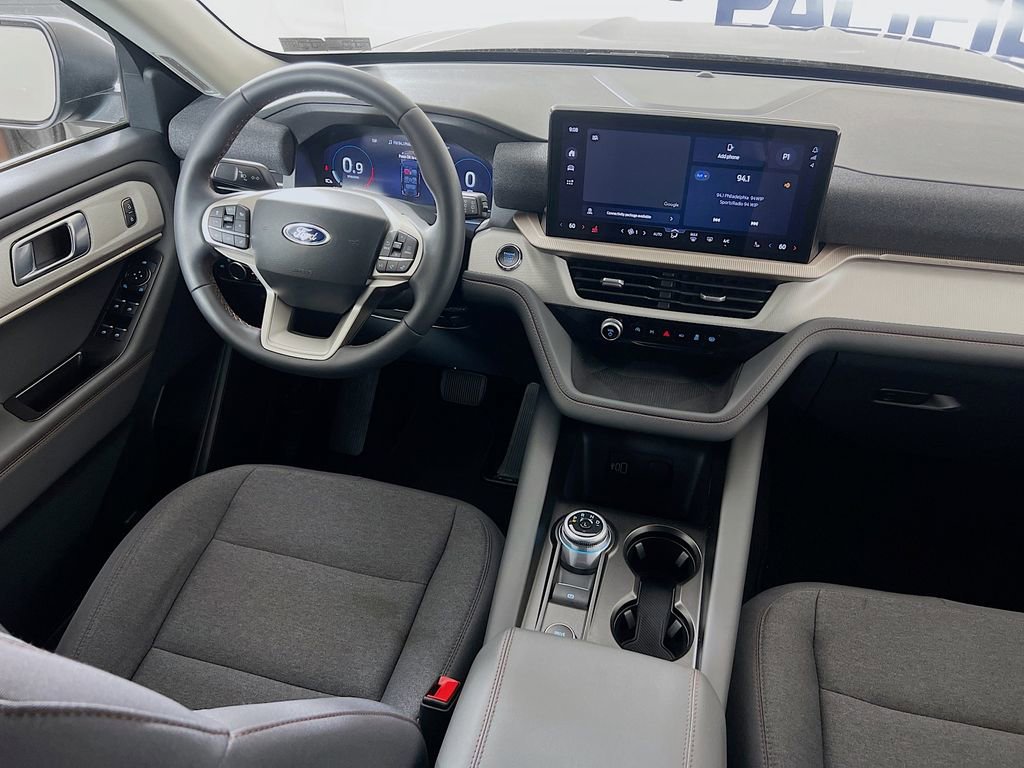 Used 2026 Ford Explorer Active image 27