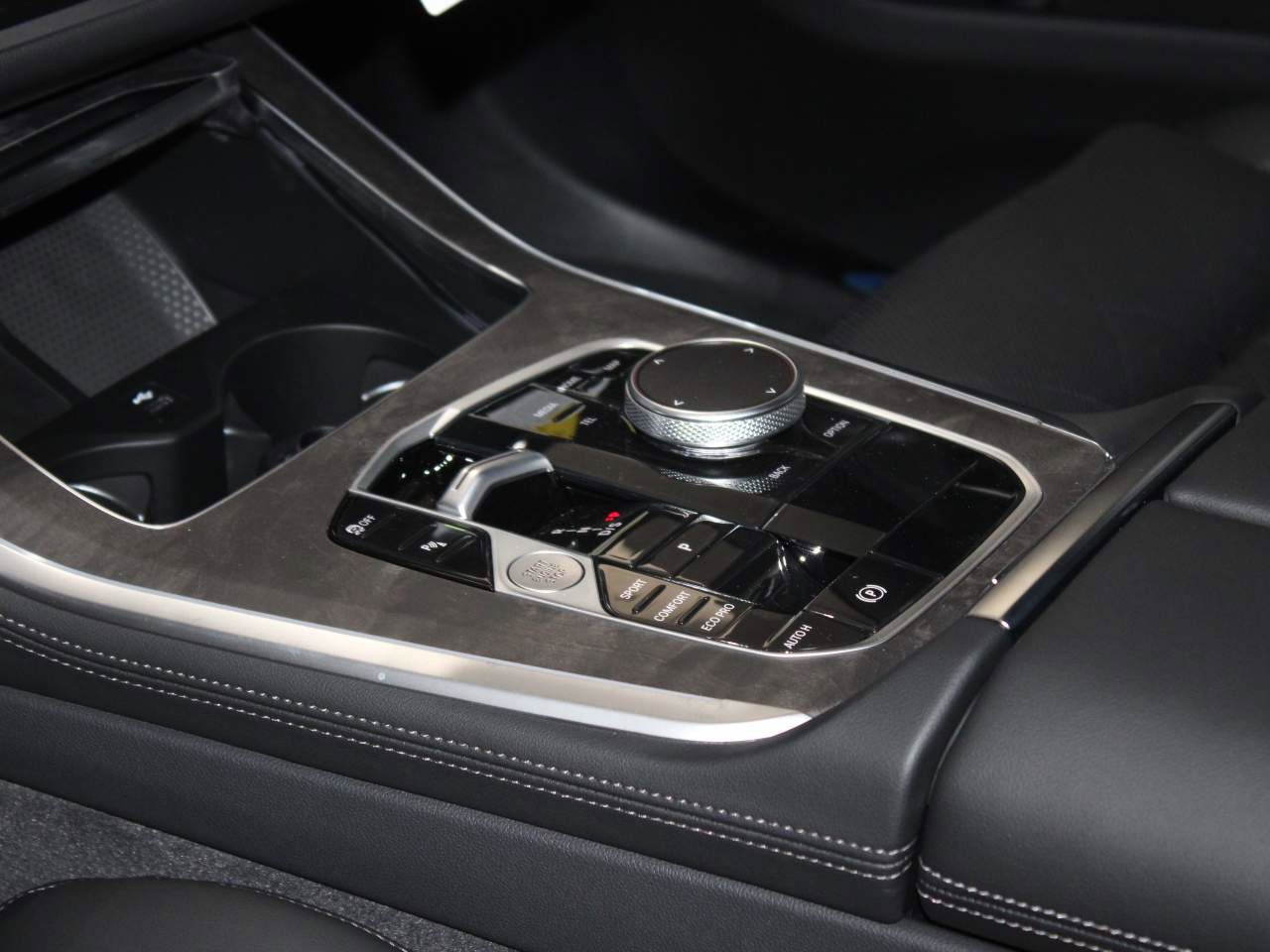 Certified 2026 BMW X5 sDrive40i RWD image 12