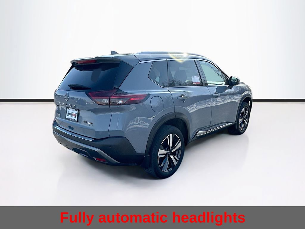 Used 2023 Nissan Rogue SL AWD/4WD image 11