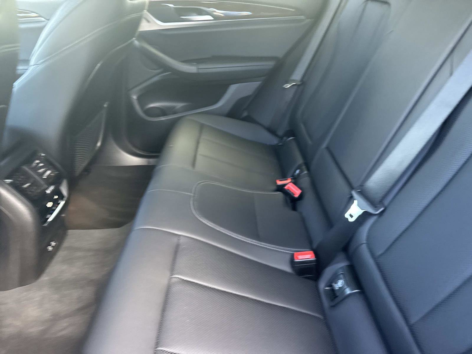 Certified 2025 BMW X4 xDrive30i image 12