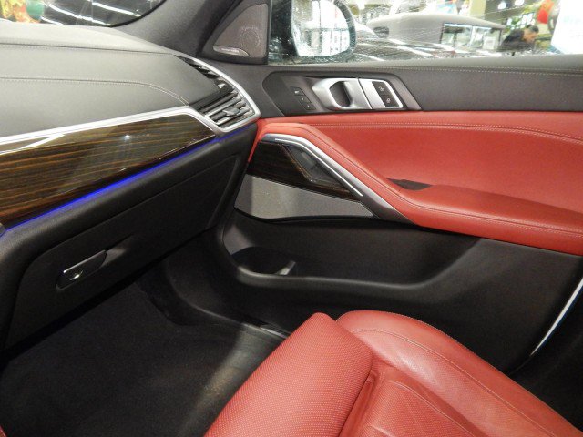 Used 2021 BMW X6 xDrive40i image 33