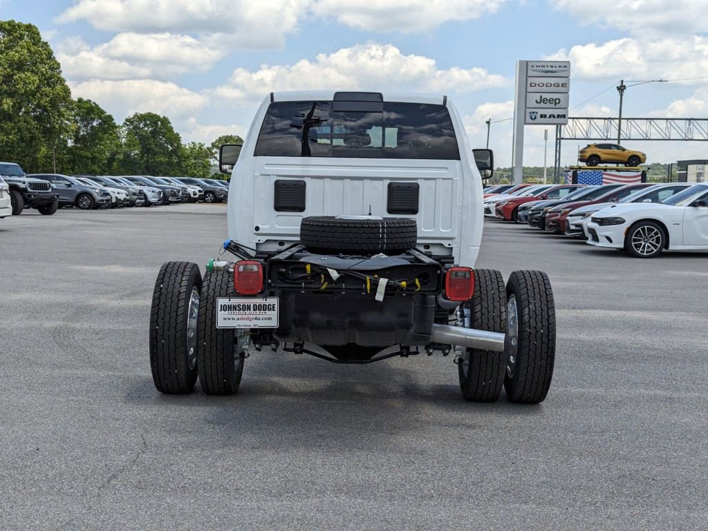 New 2024 RAM 4500 SLT w/ Quick Order Package 2YG SLT image 4