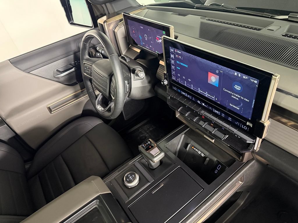 Used 2025 GMC Hummer EV 2X AWD/4WD image 29