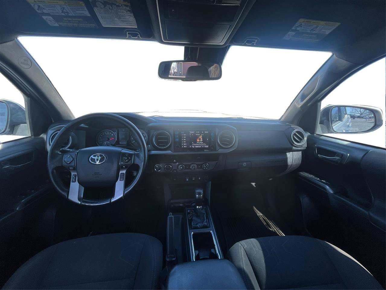 Used 2019 Toyota Tacoma TRD Sport image 23