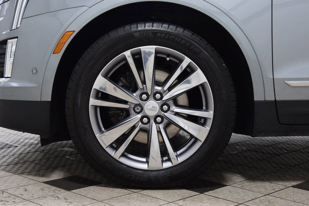 Used 2024 Cadillac XT5 Premium Luxury w/ Technology Package image 29