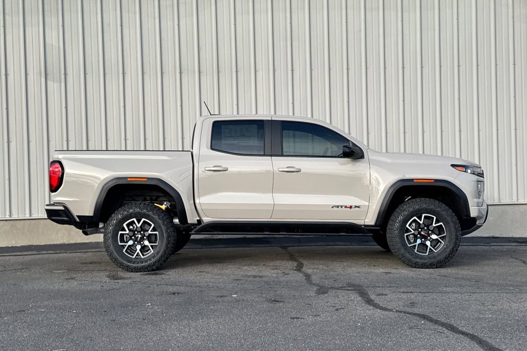 New 2026 GMC Canyon AT4X AWD/4WD image 3