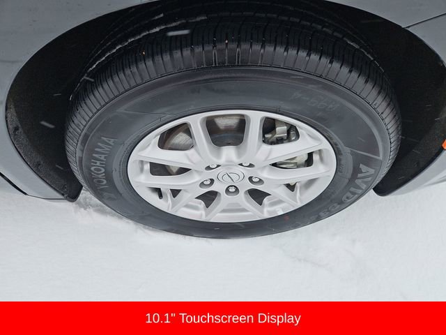 Used 2025 Chrysler Pacifica Select image 13