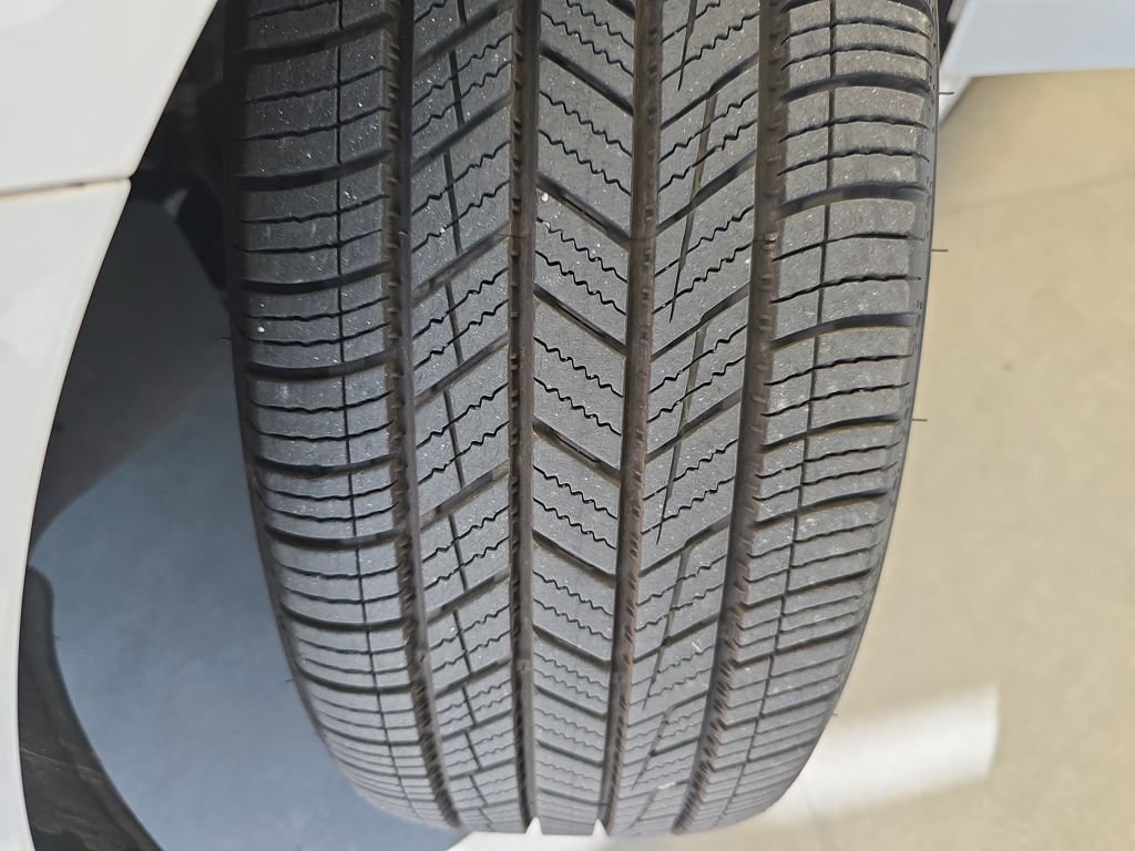 Used 2023 Kia Forte GT image 35