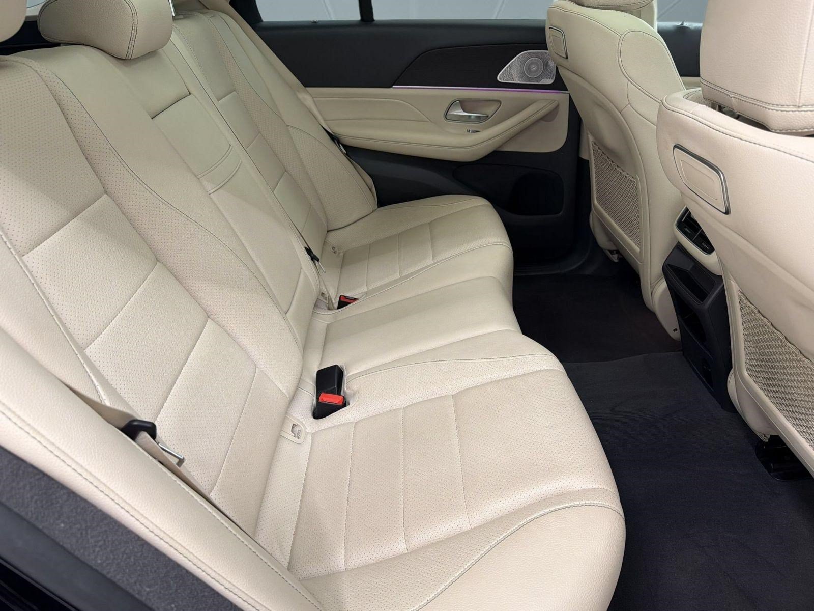Certified 2020 Mercedes-Benz GLE 350 4MATIC w/ Premium Package image 28