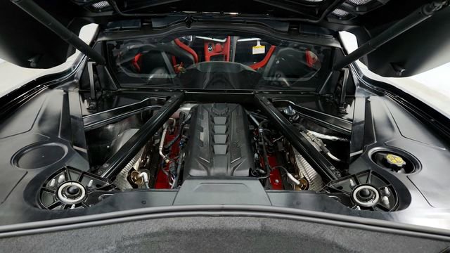 Used 2024 Chevrolet Corvette Stingray Preferred Cpe w/ 2LT image 18