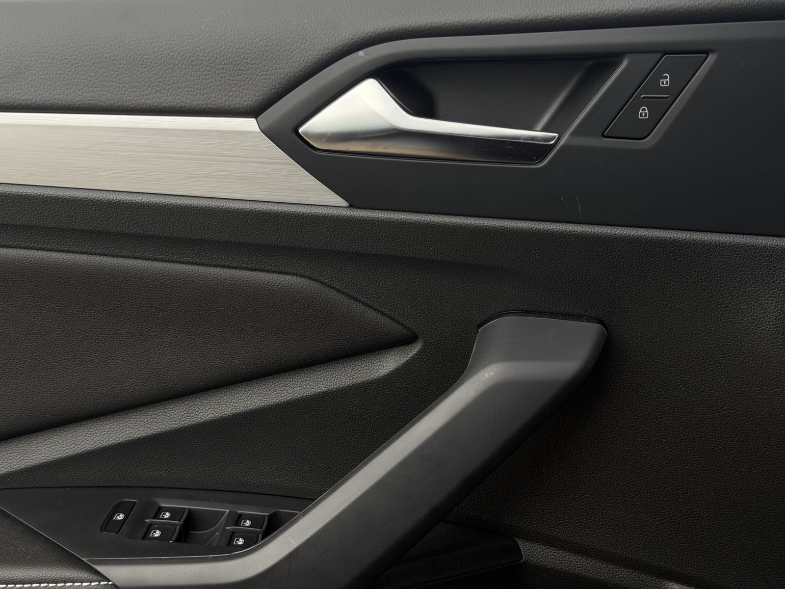 New 2026 Volkswagen Jetta Sport FWD image 21